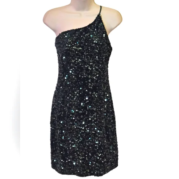 Windsor | Dresses | Windsor Hunter Green Luxe Sequin One Shoulder Bodycon  Mini Dresslargenwt | Poshmark